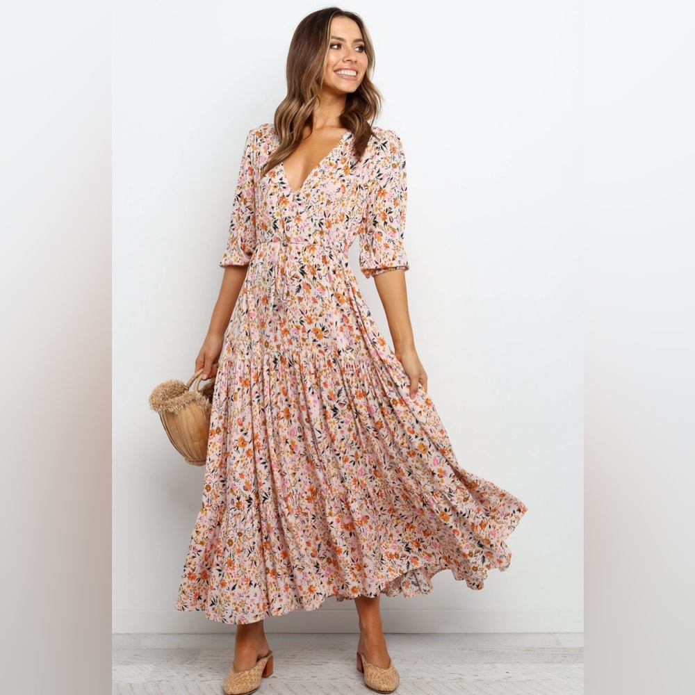 Petal & Pup: Kelda Dress in Beige (XL)
